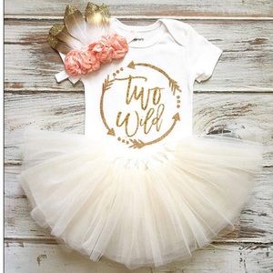 “Two Wild” Birthday girl outfit for 2nd Bday.